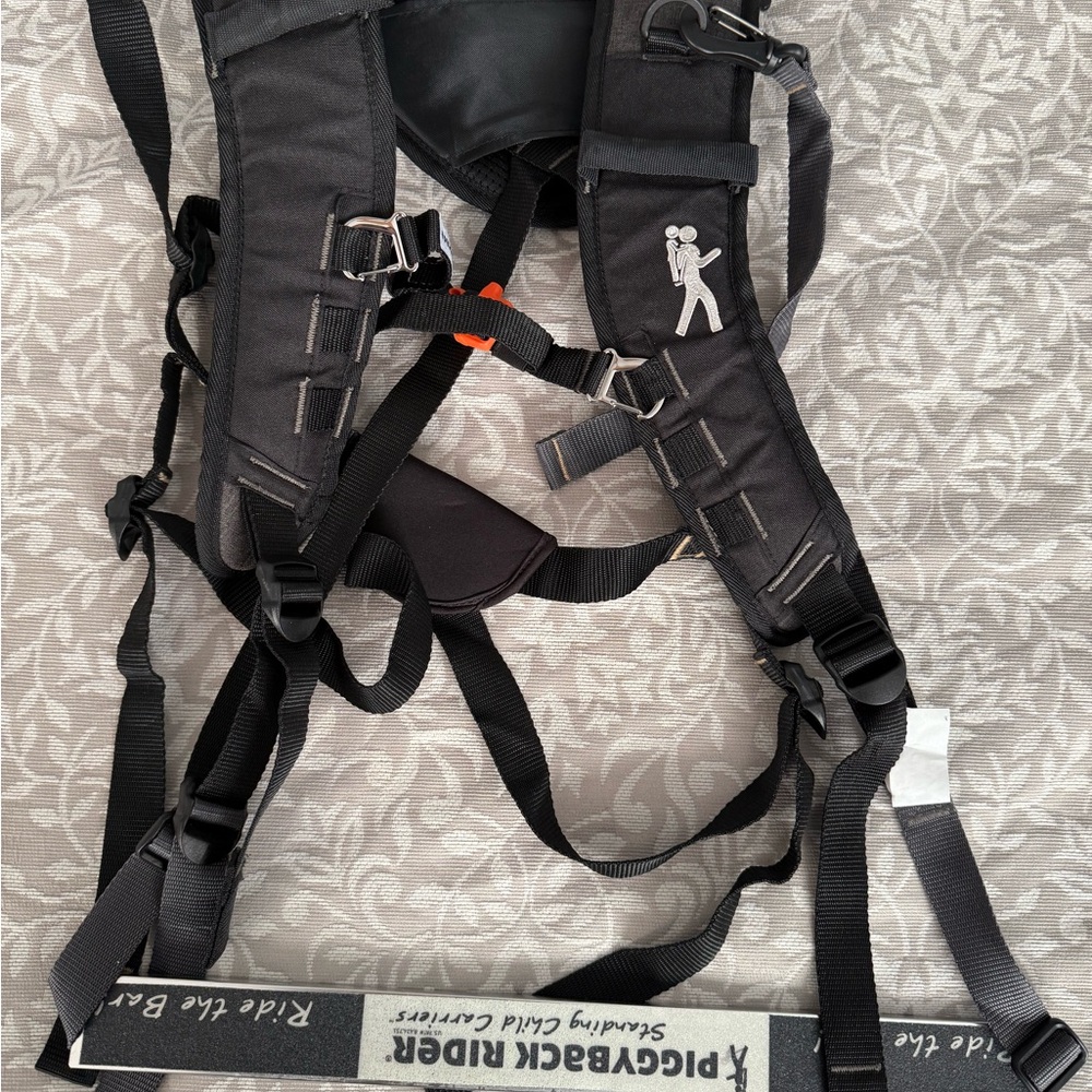 Black Piggyback Rider Harness Toddler Carrier Like New Condition